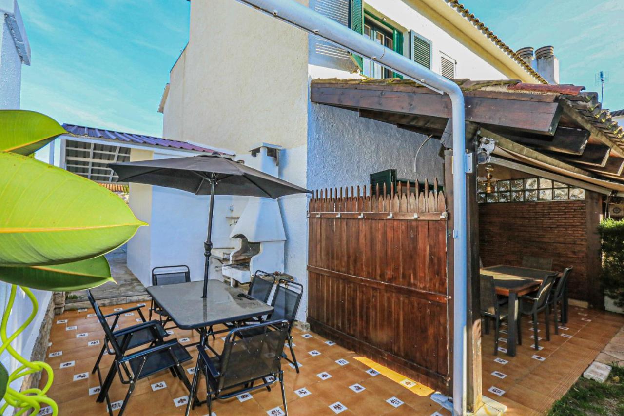 Calderon De La Barca - Only Families Cambrils Exterior foto